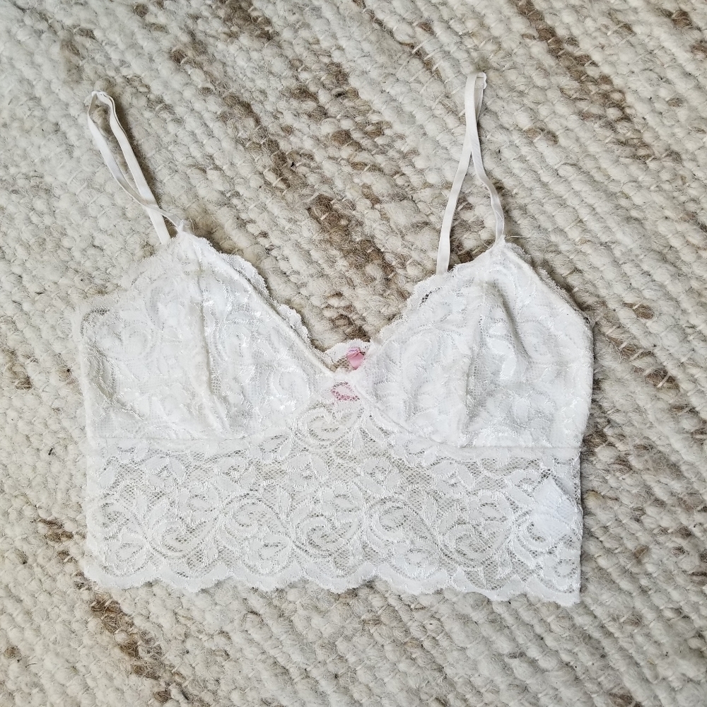 Solemio Off-White Lace Bralette